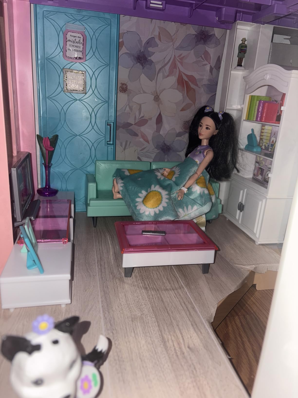 My Fancy Life Living Room Dollhouse Furniture Set, for 11.5 inch Fashion Dolls, Modern Design customer photo 2