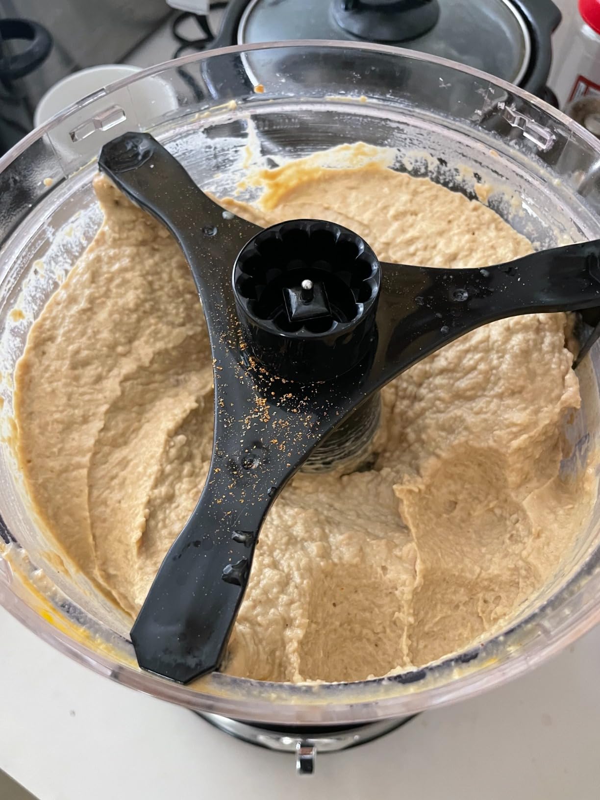 Hamilton Beach Food Processor & Vegetable Chopper for Slicing, Shredding, Mincing, and Puree, 10 Cups + Easy Clean Bowl Scraper, Black and Stainless Steel (70730) customer photo 2