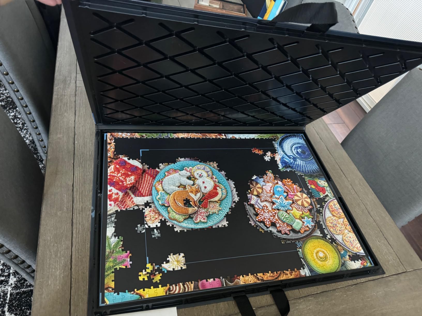 Ravensburger Puzzle-Store Storage System 17962 - Ideal for Puzzles up to 1000 Pieces | 28 x 20 inches | Secure Snap-Tight Closure | Convenient Transport Handles customer photo 2