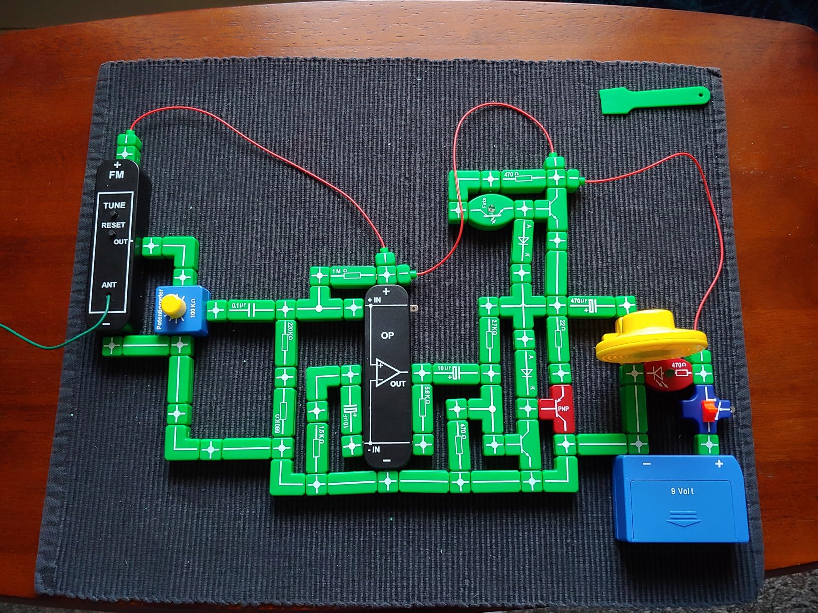 Thames & Kosmos Electronics Advanced Circuit Kit customer photo 2