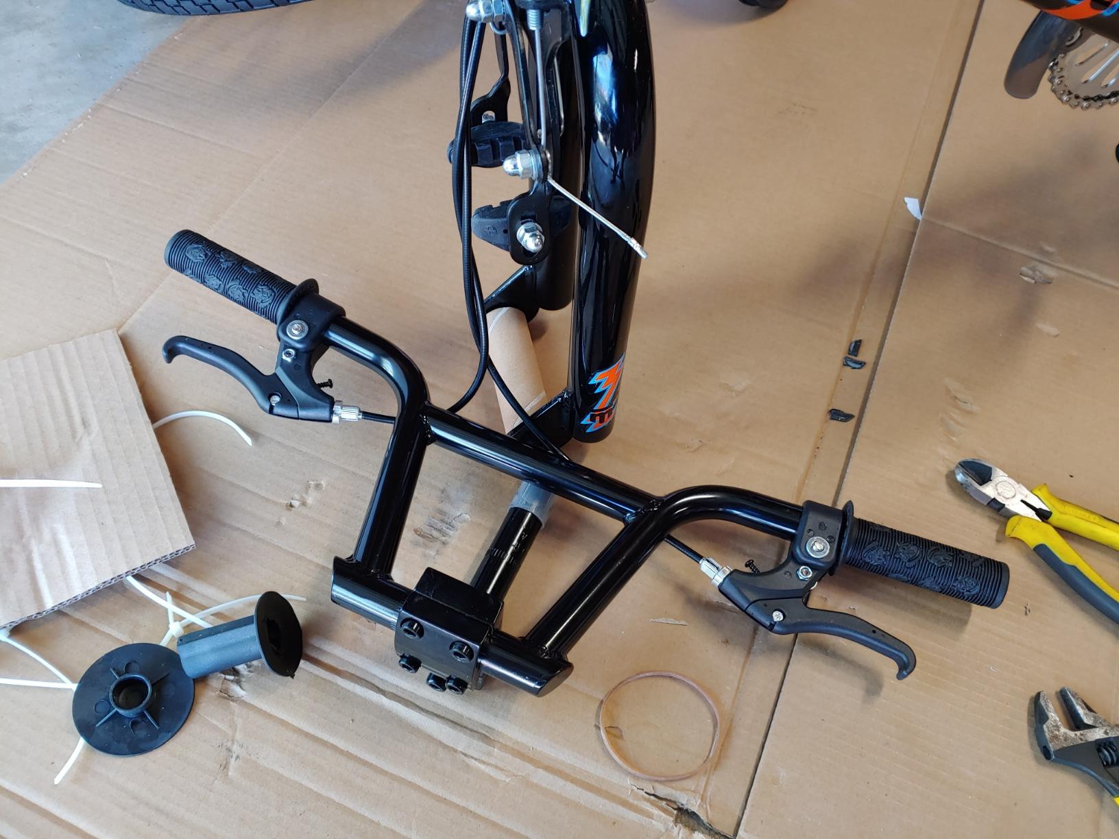 Mongoose Switch and Stun BMX Bike customer photo 2