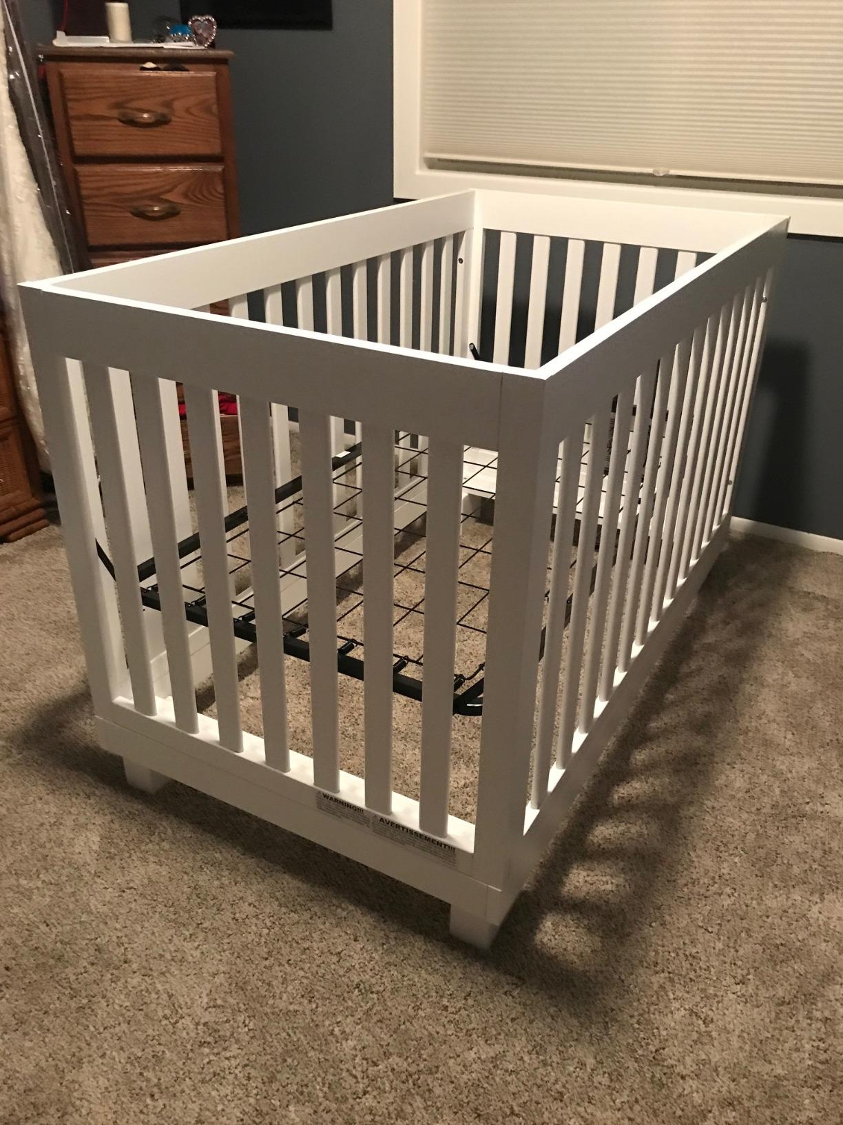 Babyletto Modo 3-in-1 Baby Crib Convertible to Toddler Bed & Daybed - Includes Toddler Conversion Kit - GREENGUARD Gold Certified - 100% Solid Wood Crib for Baby - 4 Adjustable Heights - White customer photo 2