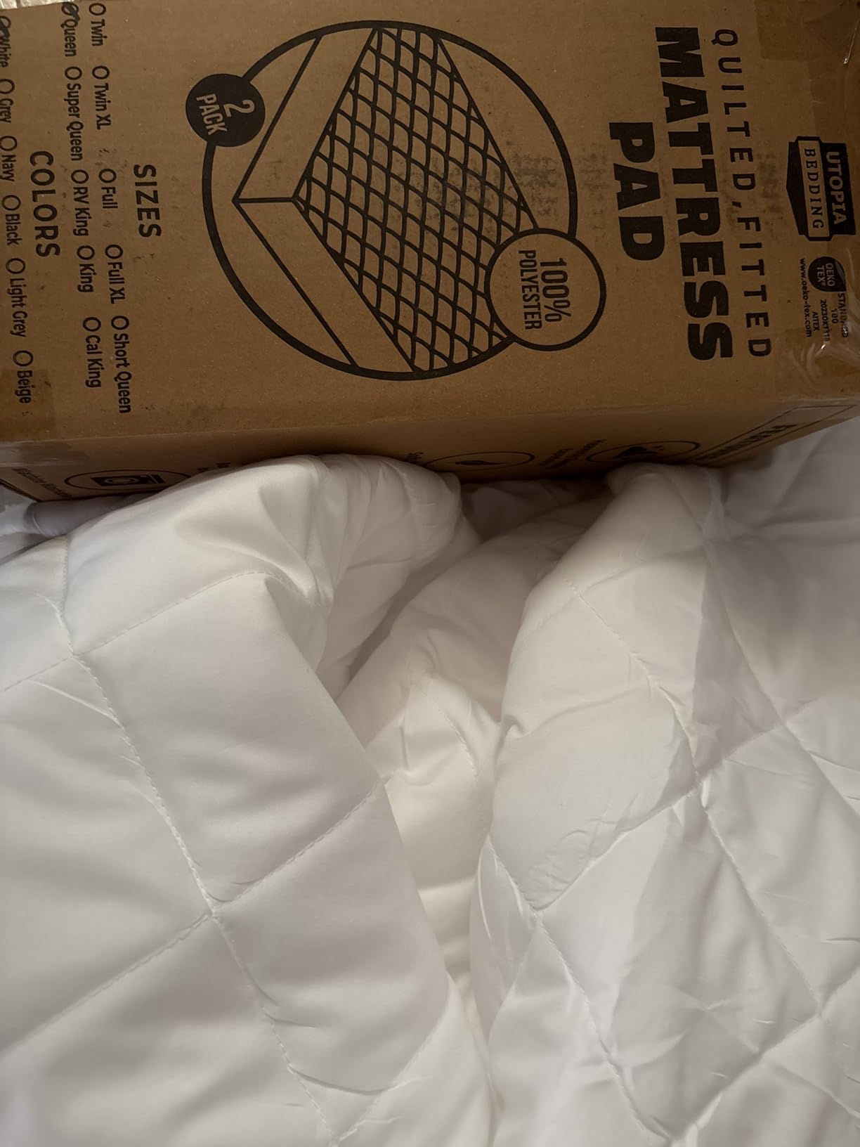 Utopia Bedding Quilted Fitted Mattress Pad, Twin Size, Elastic Fitted Mattress Topper Protector and Cover with Deep Pocket Stretches up to 16 Inches, Machine Washable (White) customer photo 2