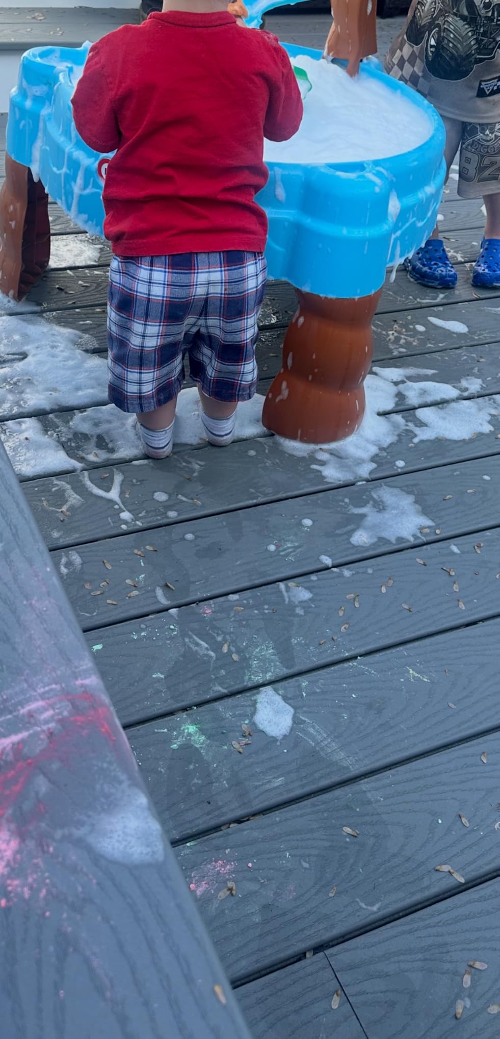 Little Tikes Fish 'n Splash Water Table - (Amazon Exclusive) customer photo 1