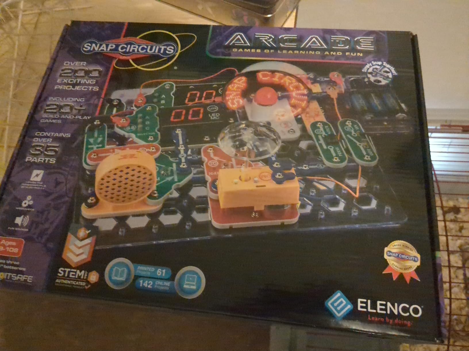 Snap Circuits Arcade Electronics Exploration Kit, STEM Activities for Ages 8+ customer photo 1