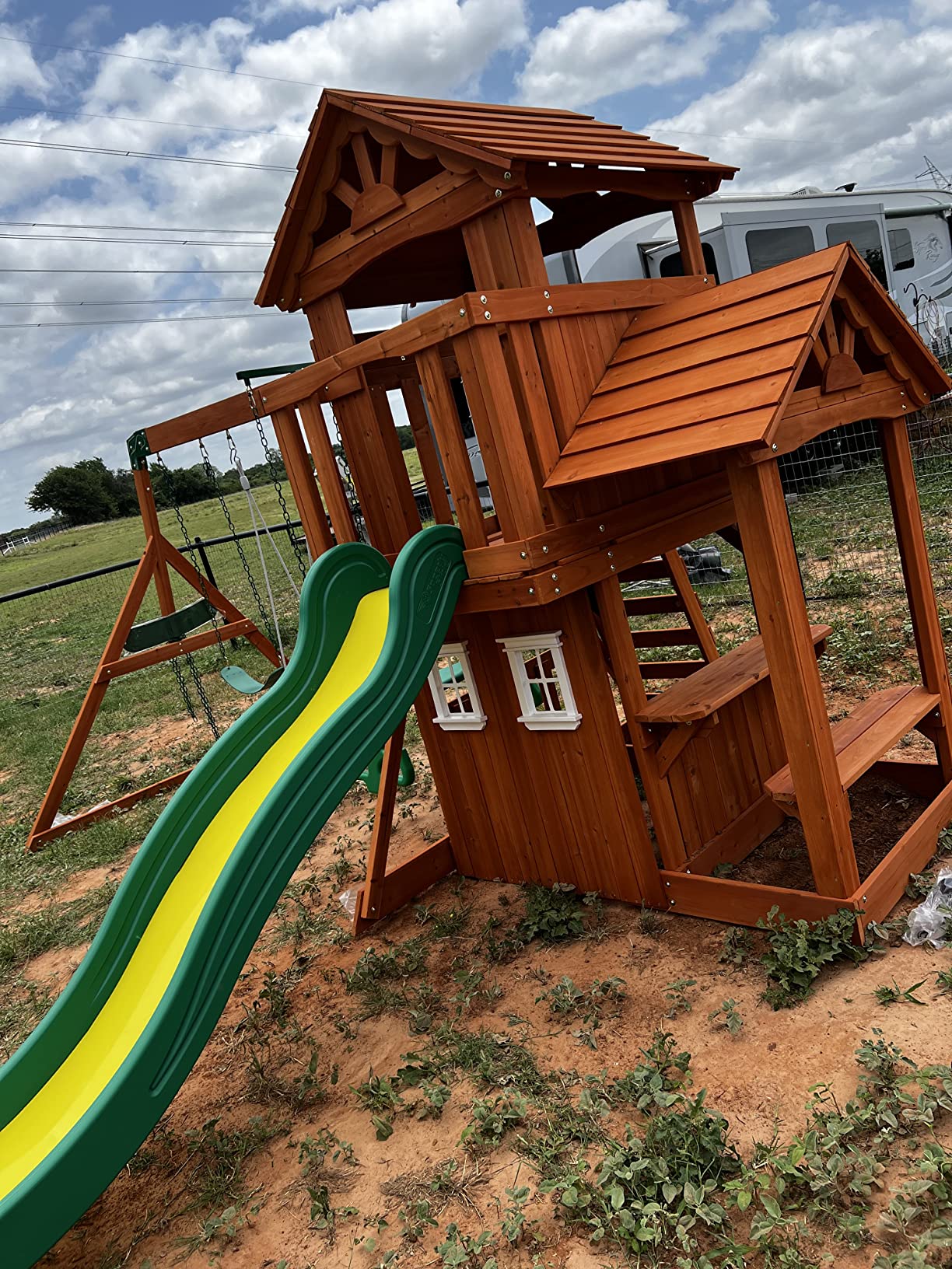 Backyard Discovery Tanglewood Cedar Wood Swing Set with Wave Slide, Clubhouse, Playhouse, Covered Snack Bar Window, Bench, Rock Wall Ladder, Belt Swings, Trapeze, Porch, Step Ladder, Outdoor Playset customer photo 2