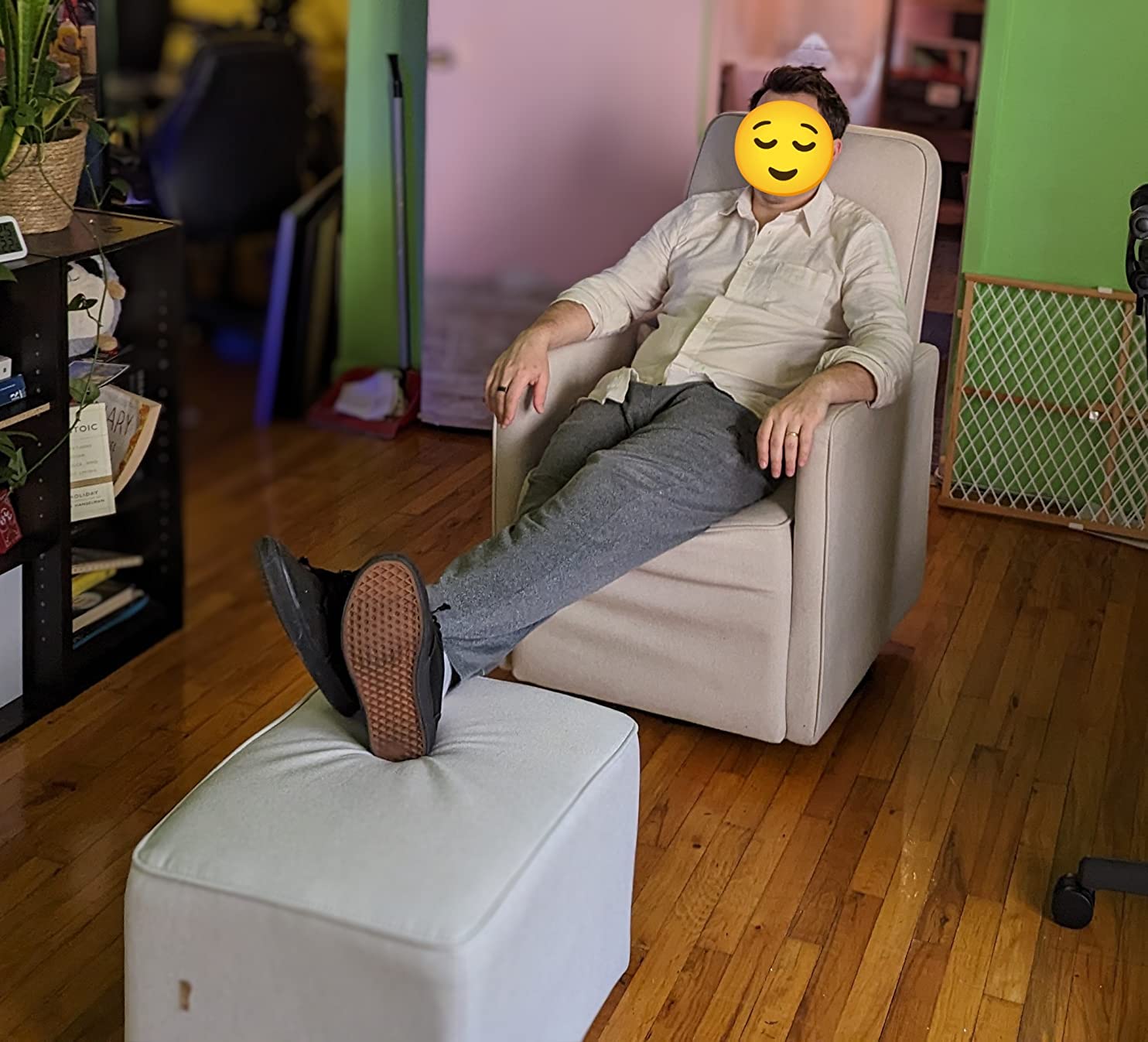 daVinci Olive 360-degree Swivel Glider Chair with Storage Ottoman - Water & Stain Resistant Rocking Glider - GREENGUARD Gold & FSC Certified, Nursery & Living Room (Polyester Cream) customer photo 2