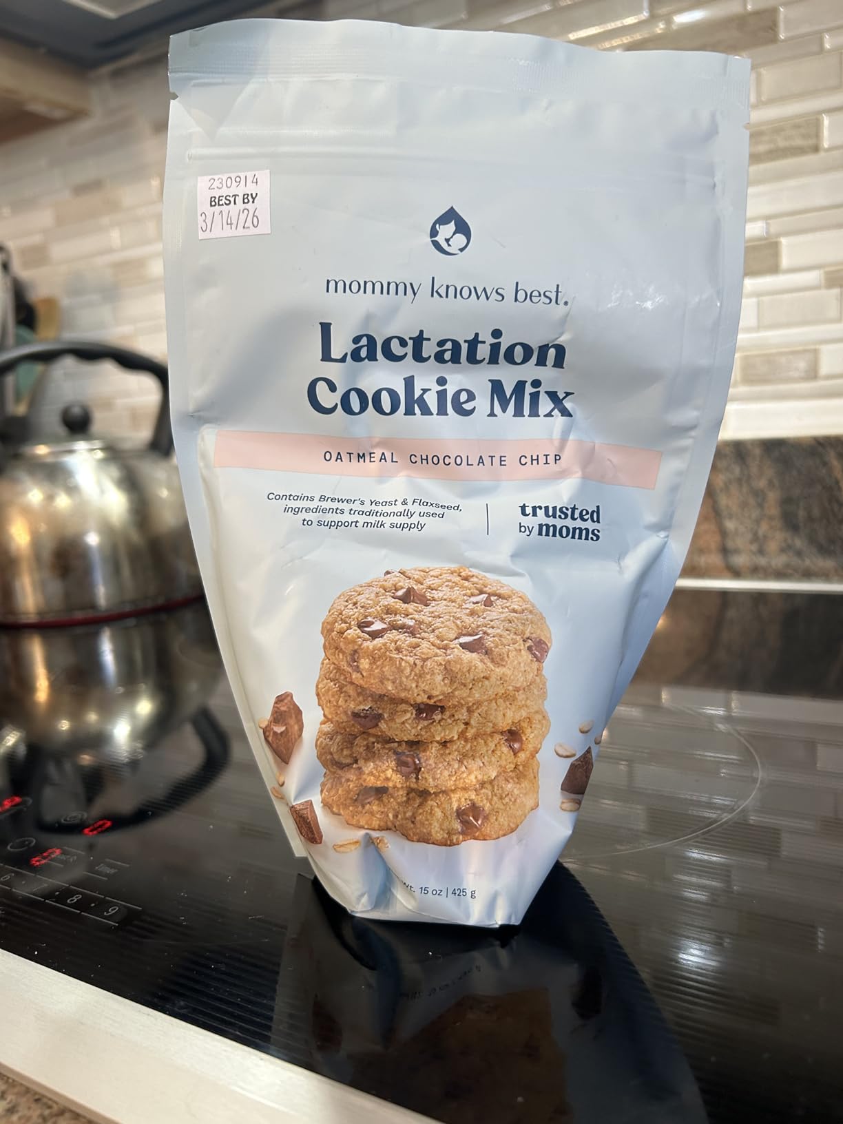 Mommy Knows Best Lactation Cookies Mix - Oatmeal Breastfeeding Cookie Supplement Support for Breast Milk Supply Increase with Flax Seed and Brewers Yeast (Chocolate Chip) 15oz customer photo 2