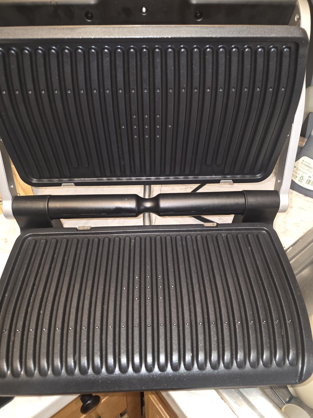 T-fal OptiGrill Stainless Steel XL Electric Grill, 6 Servings, 9 Intelligent Automatic Cooking Modes, Panini Press, 1800 Watts customer photo 1