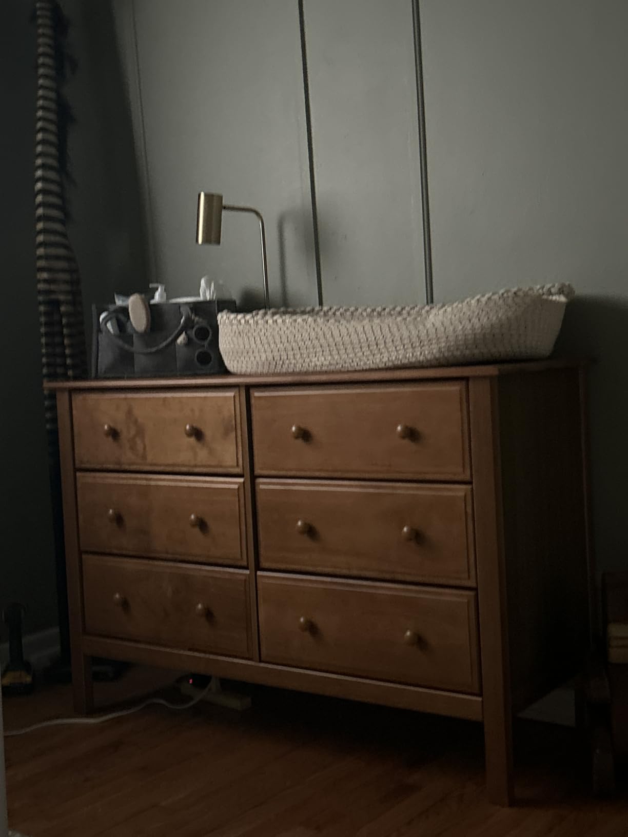 DaVinci Jayden 6-Drawer Baby Dresser - GREENGUARD Gold Certified - Wooden Double Chest of Drawers for Kids, Boys and Girls - Storage Dresser for Bedroom, Nursery, Living Room & Hallway - Chestnut customer photo 2