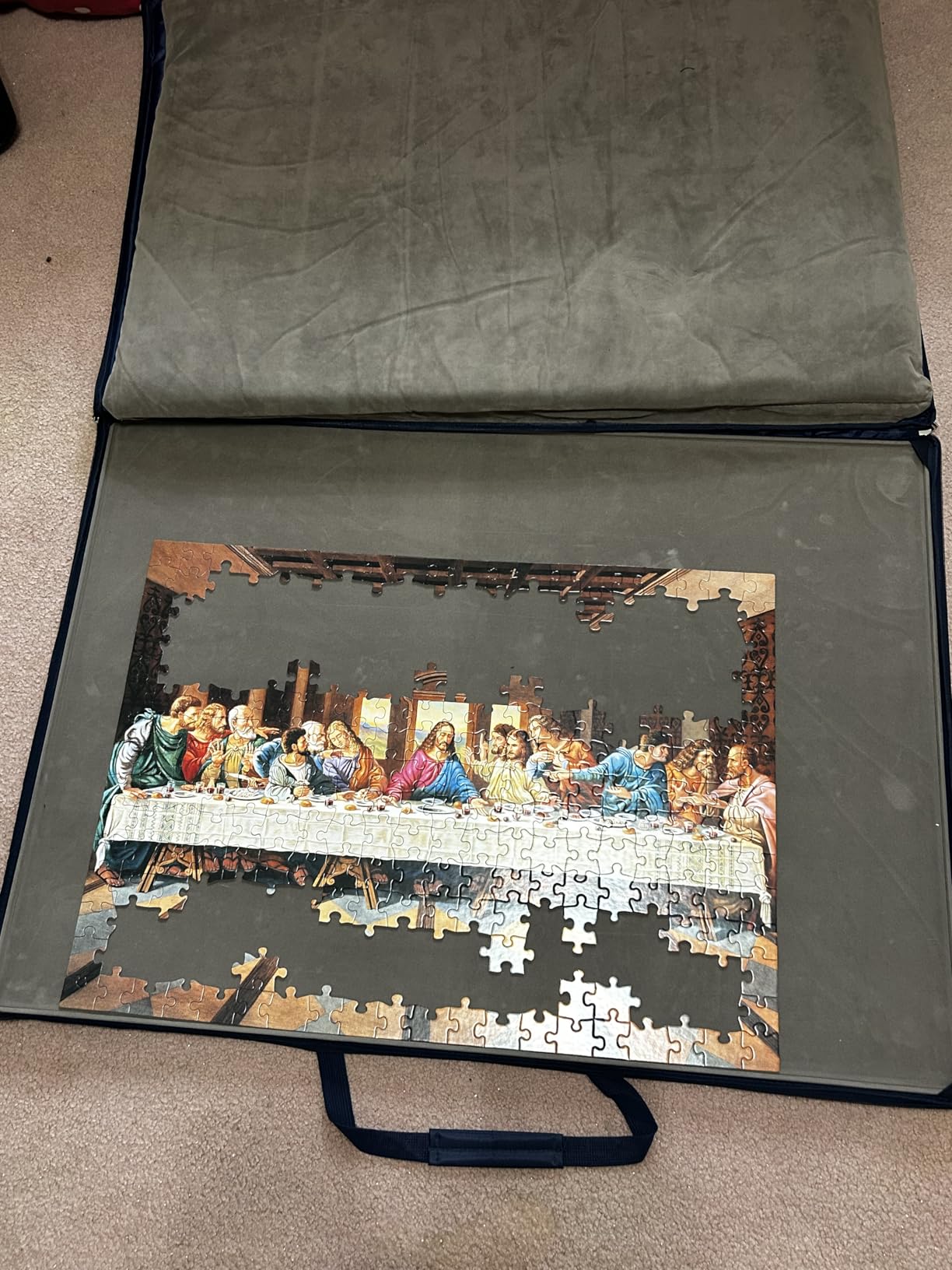 Lavievert 1500 Piece Jigsaw Puzzle Board with Padded Cover, Portable Case with 6 Sorting Trays & Detachable Board, Puzzle Caddy Storage Saver customer photo 2