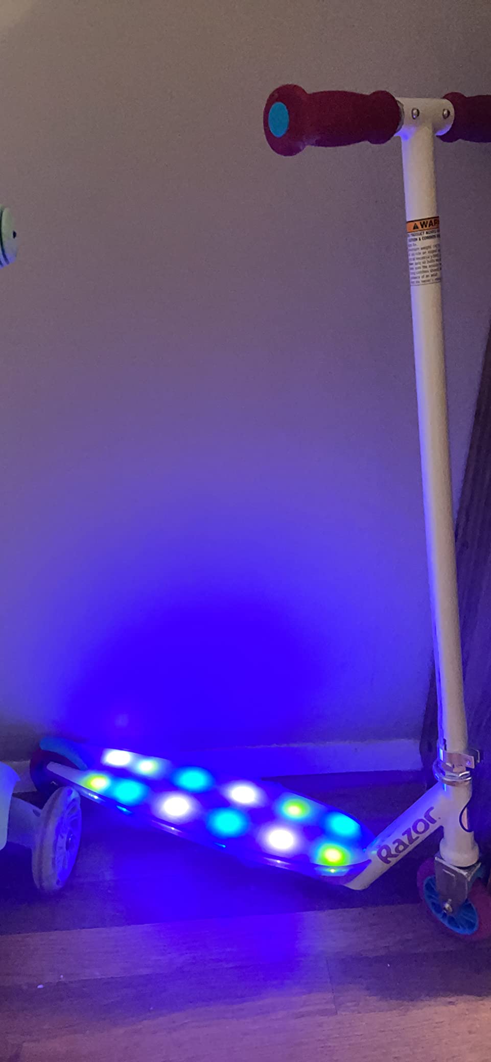 Razor Party Pop Kick Scooter - Multi-Color LED Light-Up Deck, Lightweight Steel Frame, for Kids Ages 6 and Up customer photo 1
