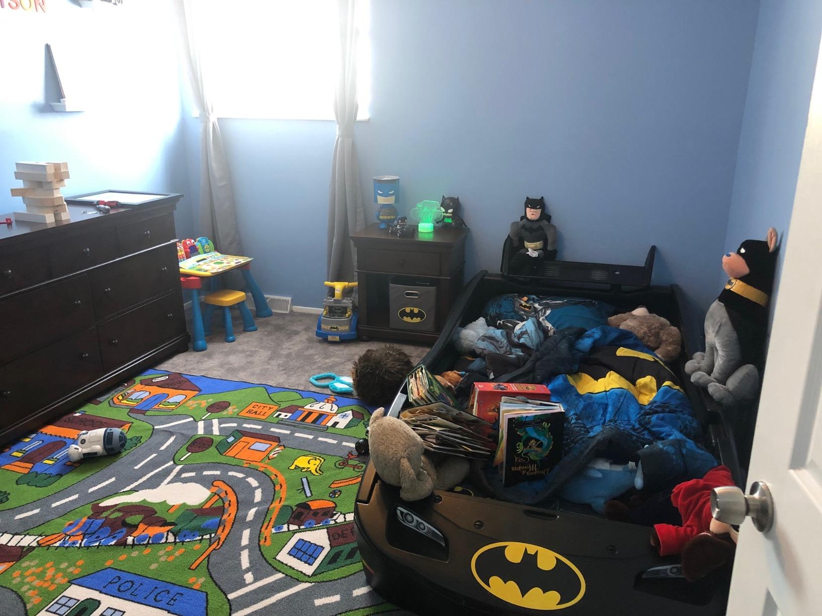 DC Comics Batman Batmobile Car Twin Bed by Delta Children customer photo 1