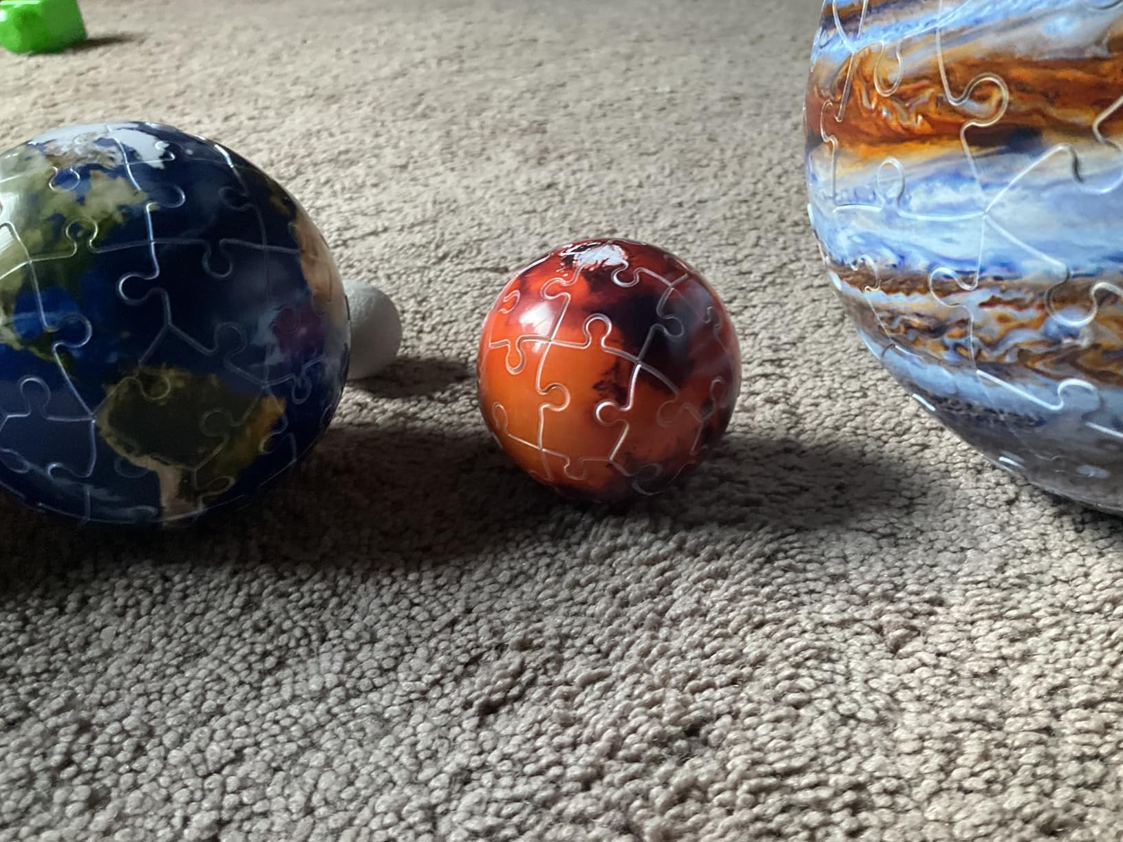 Ravensburger Solar System 540 Piece 3D Jigsaw Puzzle customer photo 1