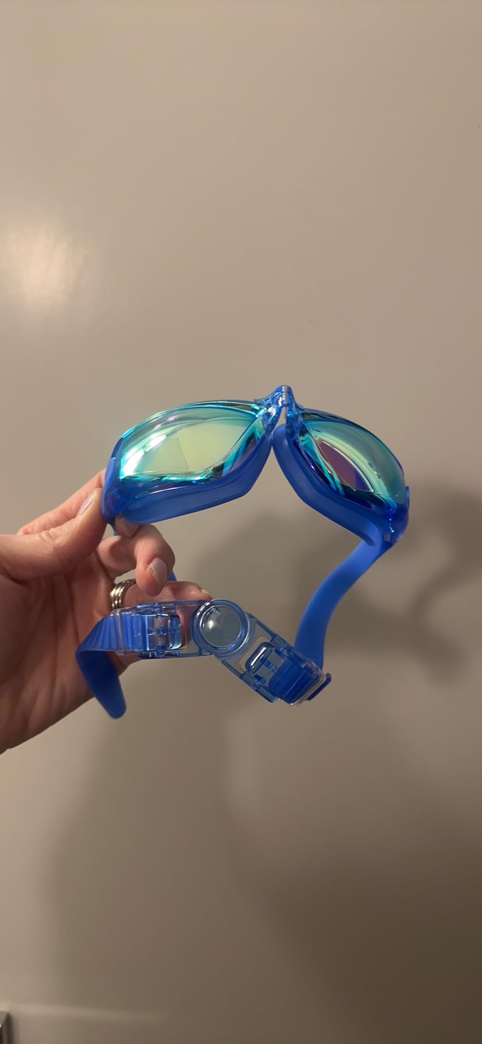 EverSport Kids Swim Goggles, Pack of 2 Swimming Goggles for Children Teens, Anti-Fog Anti-UV Youth Swim Glasses for Age 4-16 customer photo 2