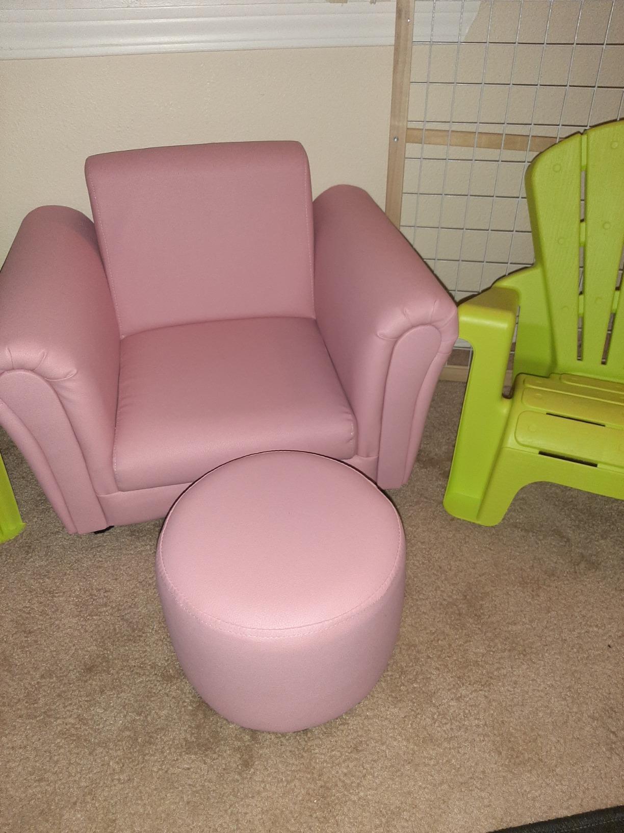 Costzon Kids Couch with Footstool, Children's Sofa with ASTM & CPSIA w/PU Leather Surface, Mini Armrest Chair Lounge, Soft Kids Sofa for Preschool Bedroom Kids Room Toddlers Boys Girls Birthday (Pink) customer photo 2