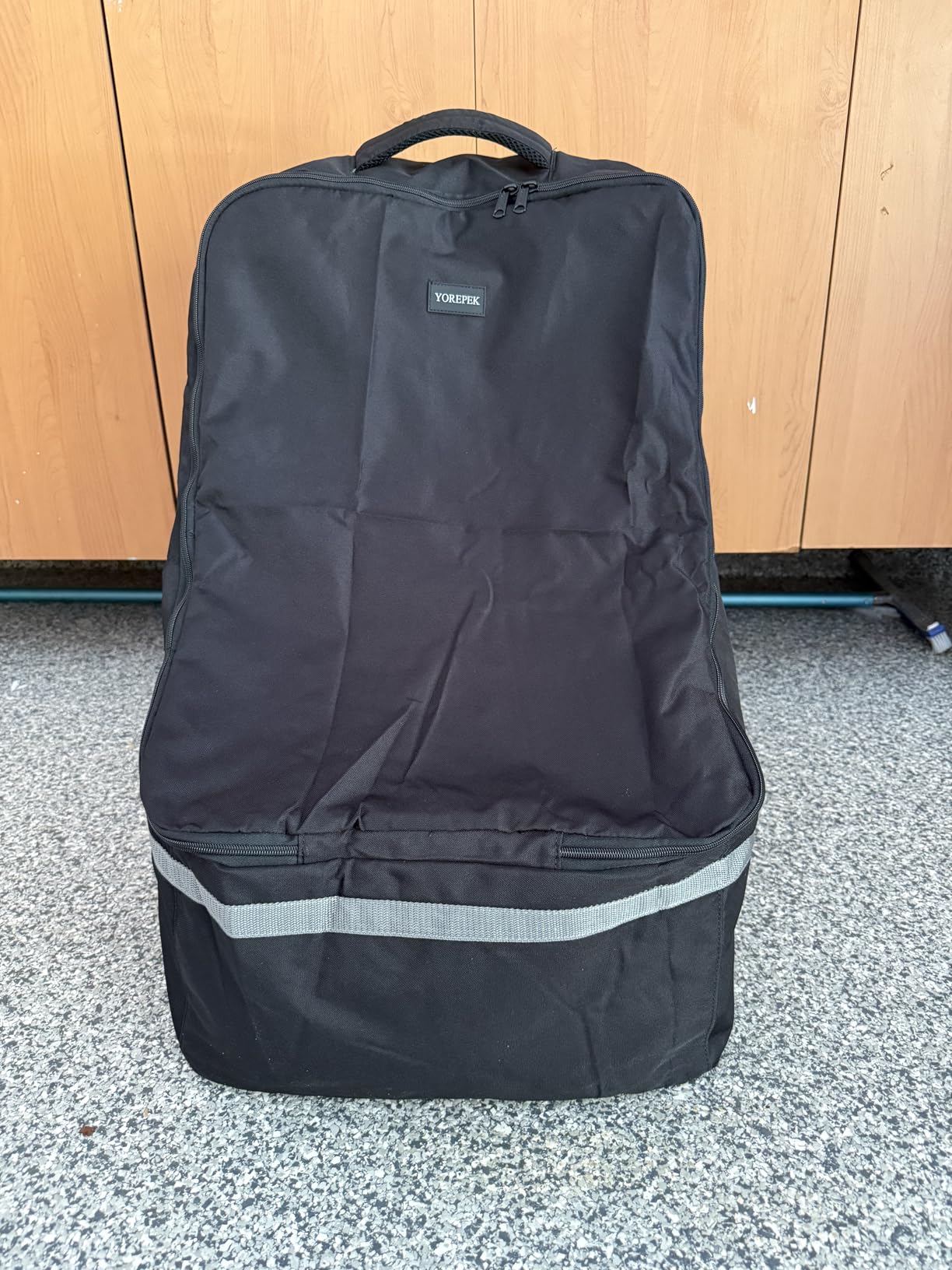 YOREPEK Padded Car Seat Travel Bag Backpack for Airplane, Heavy Duty Car Seat Bags for Air Travel, Carseat Cover for Airplane Travel with Shoulder Strap, Car Seats Carrier for Airport, Black customer photo 2