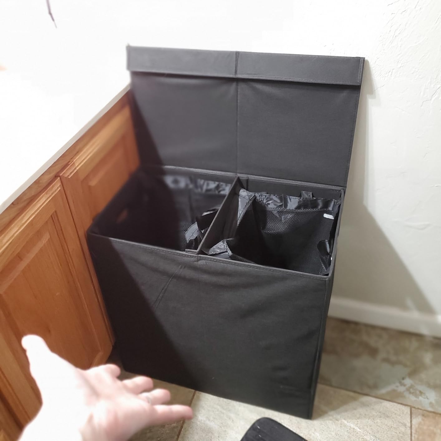Simple Houseware Double Laundry Hamper with Lid and Removable Bags, Black customer photo 1