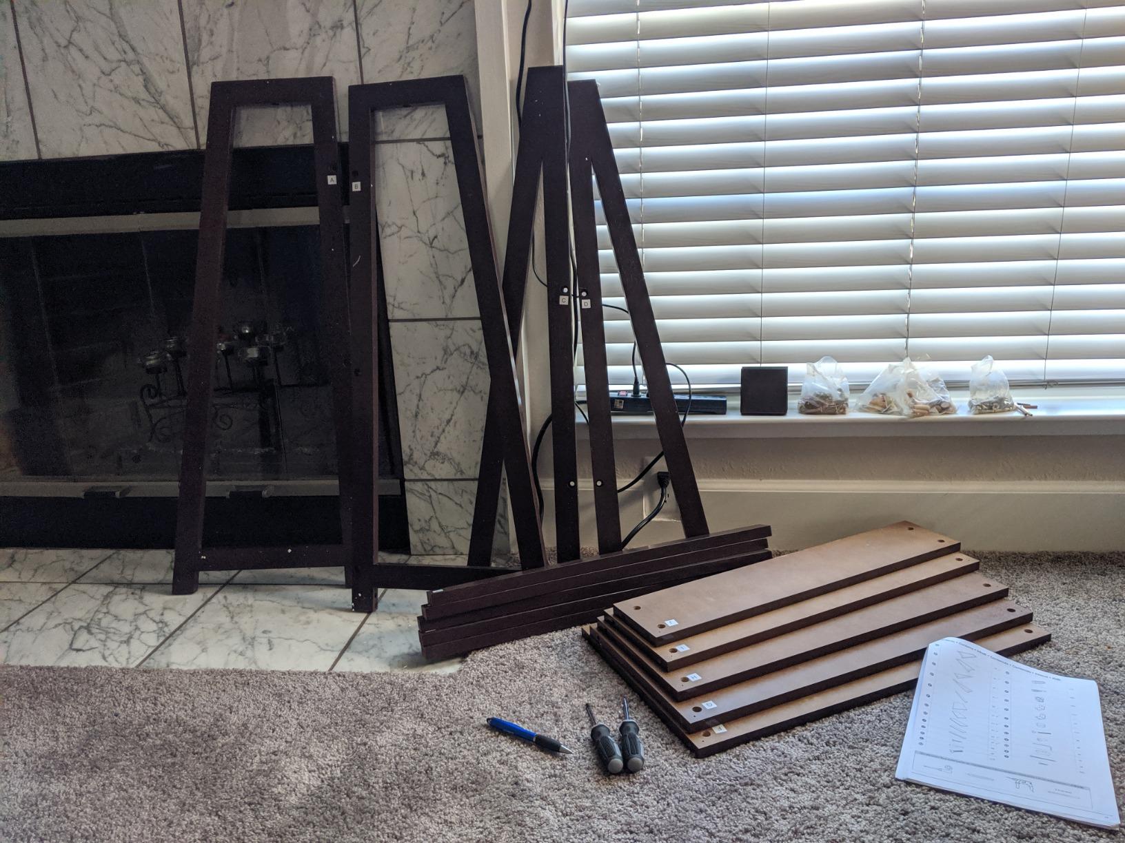 Amazon Basics 5-Tier Ladder Bookshelf Storage Organizer for Small Space, Easy to Assemble, Solid Rubberwood Frame, White Finish, 14D x 24.8W x 70.1H in customer photo 2