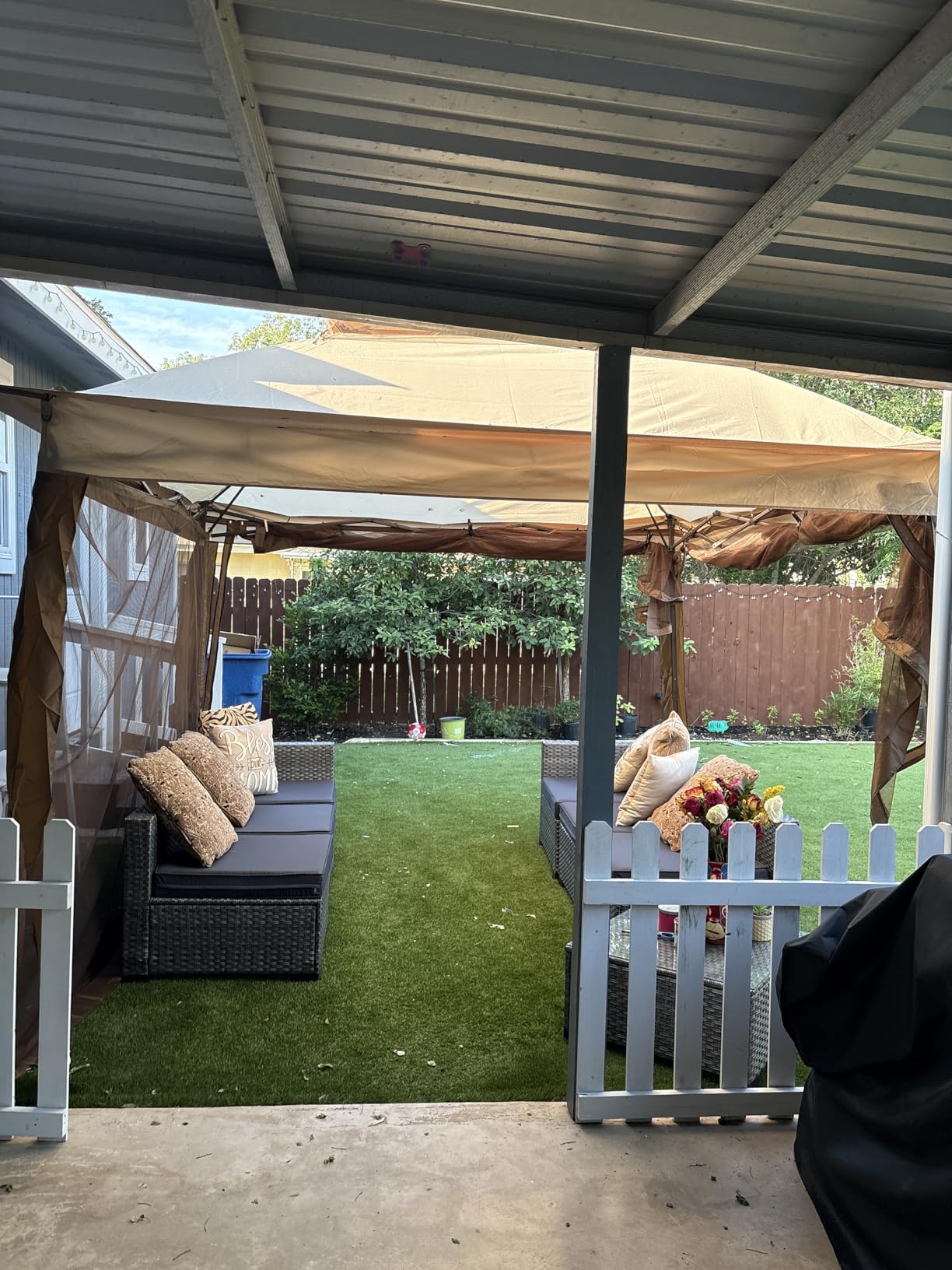 COOS BAY 11x11 Pop Up Gazebo with Mesh Netting, Instant Outdoor Canopy Tent, Water Resistant Shelter with UPF 50+ UV Protection, 121 Sq Ft Coverage, Beige customer photo 2
