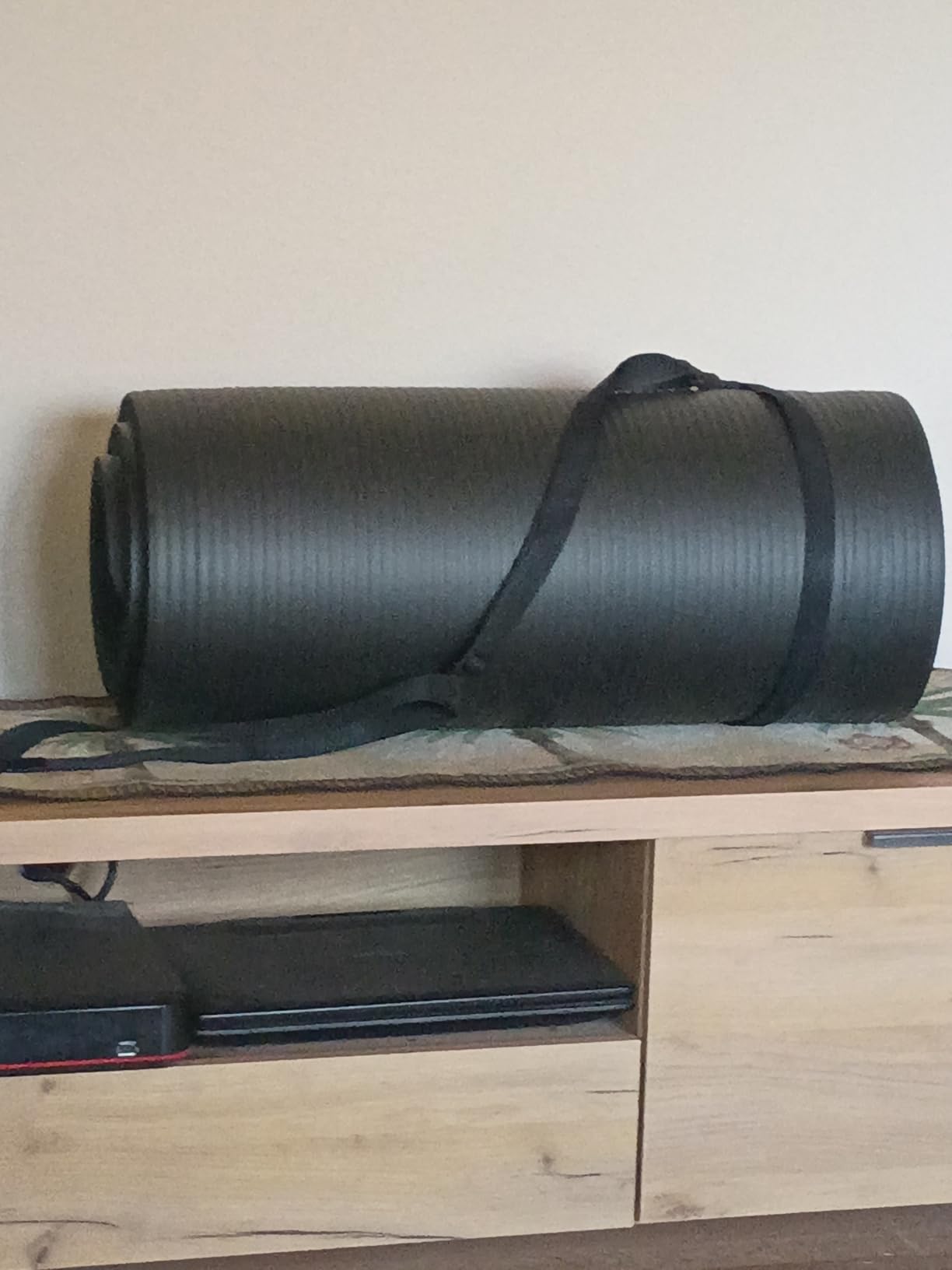 BalanceFrom Yoga Mat, 1-Inch Extra Thick High Density Exercise Mat, Anti-Tear with Carrying Strap customer photo 1