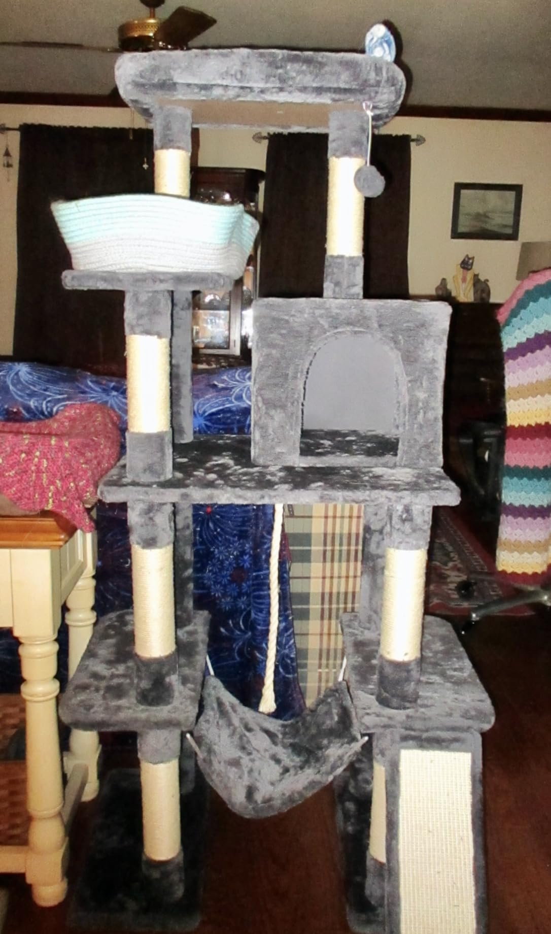Yaheetech 63in Large Cat Tree for Heavy Cats up to 22lbs, Anti-Wobble Tower with Condo & Hammock, Space-Saving for Indoor Multi-Pet Households customer photo 1