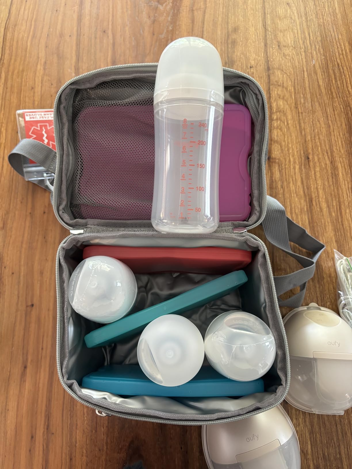 Momcozy Insulated Baby Bottle Bag, Multi-Function Breastmilk Cooler Bag, Fit as Wine Carrier or for Milk Bottles Like Dr. Brown, Comotomo, Philips, Nuk, Lansinoh, etc. customer photo 2