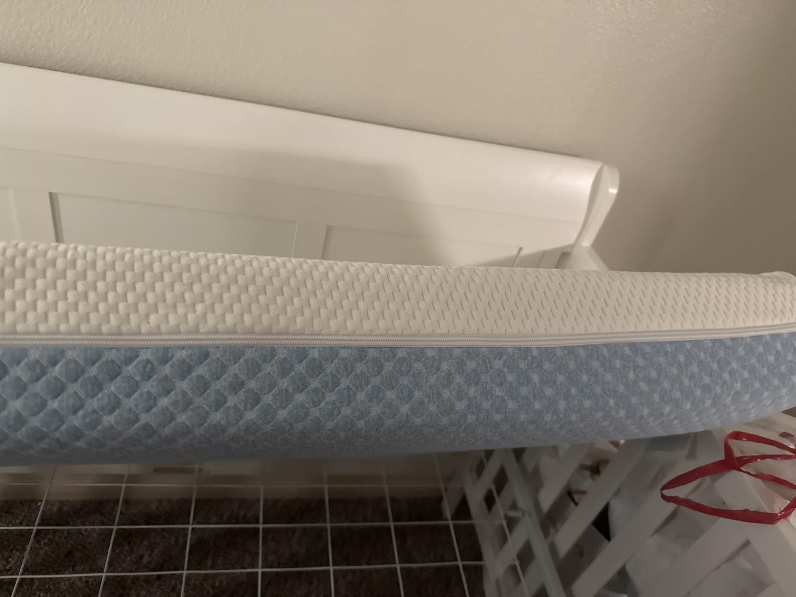 Dourxi Crib Mattress, Dual Sided Comfort Memory Foam Toddler Bed Mattress, Triple-Layer Breathable Premium Baby Mattresses for Infant and Toddler w/Removable Outer Cover - White&Blue customer photo 2