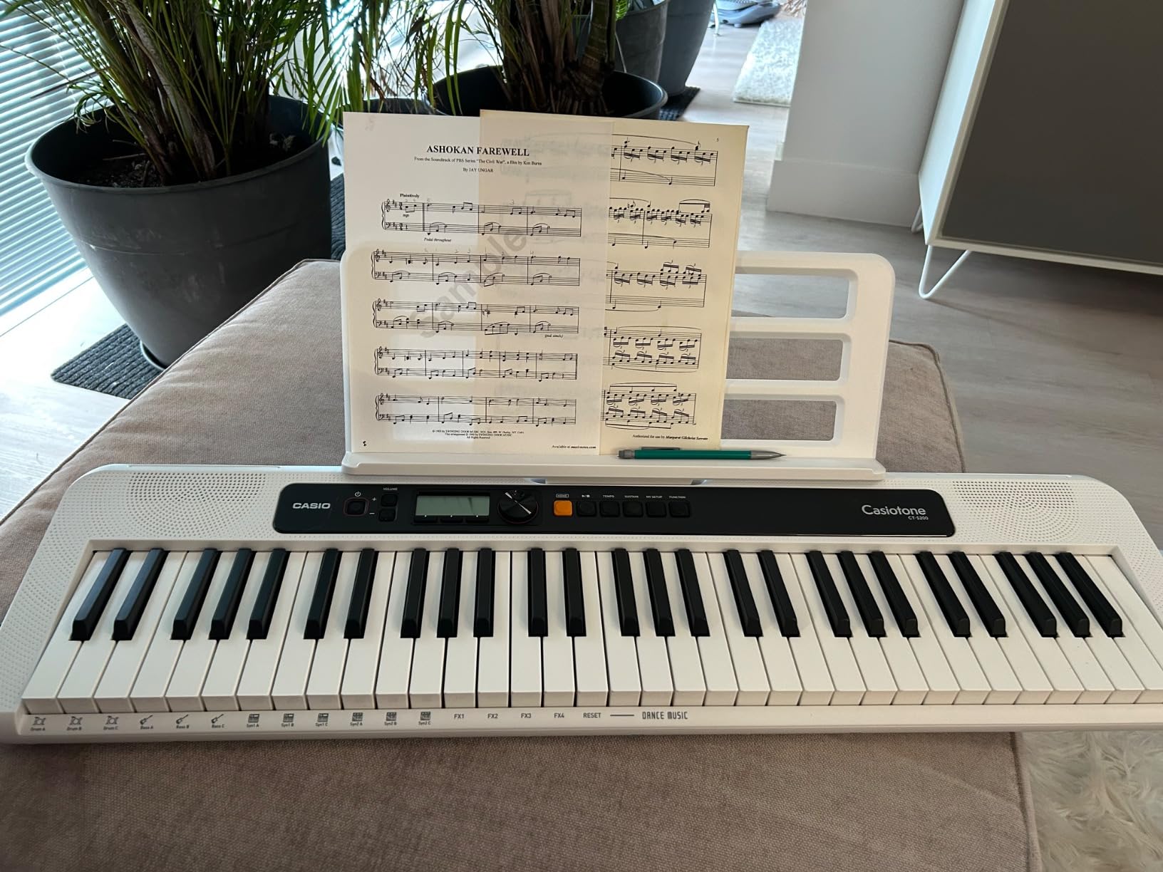 Casio Casiotone CT-S200 61-Key Portable Keyboard for Beginners | 400 Tones, 77 Rhythms, LCD Display, Dance Music Mode, USB-MIDI, Stereo Speakers | Includes Power Supply & Music Rest | Black customer photo 2
