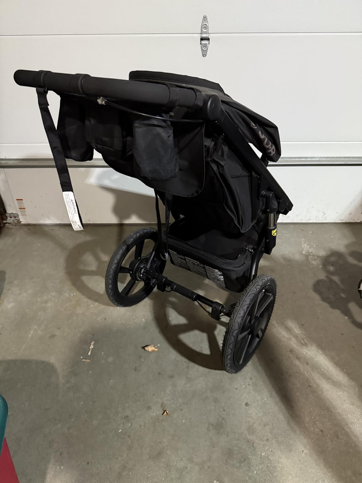 BOB Gear Alterrain Pro Jogging Stroller, All-Weather, SmoothShox Suspension, Black customer photo 2