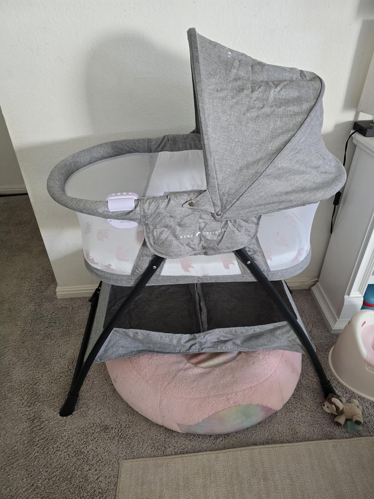 Baby Delight Slumber Deluxe Rocking Bassinet, Portable Baby Bassinet, Removable Canopy, Charcoal Tweed customer photo 1