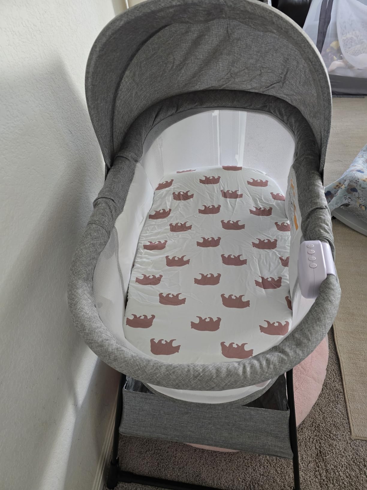 Baby Delight Slumber Deluxe Rocking Bassinet, Portable Baby Bassinet, Removable Canopy, Charcoal Tweed customer photo 2