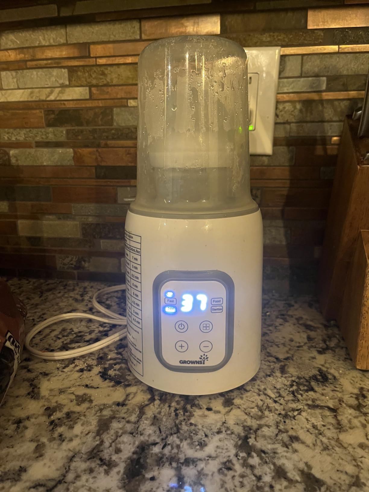 Grownsy 8-in-1 Fast Baby Bottle Warmer with Timer, Safe for Breastmilk Nutrients, Accurate Temperature Control, with Defrost, Sterilizing, Keep Warm, Heats Baby Food & Bottles customer photo 2