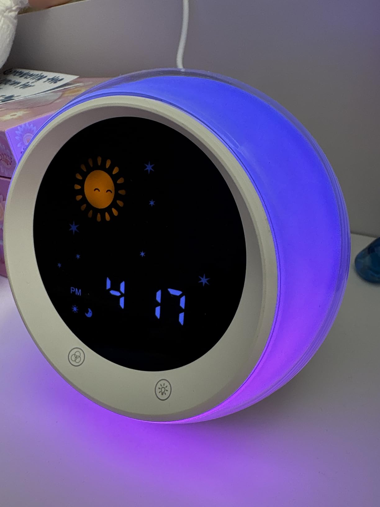 Time to Wake Alarm Clock for Kids, Children's Sleep Trainer, Kids Wake Up Light, Sleep Sound Machine, Ideal Gift for Toddlers customer photo 1