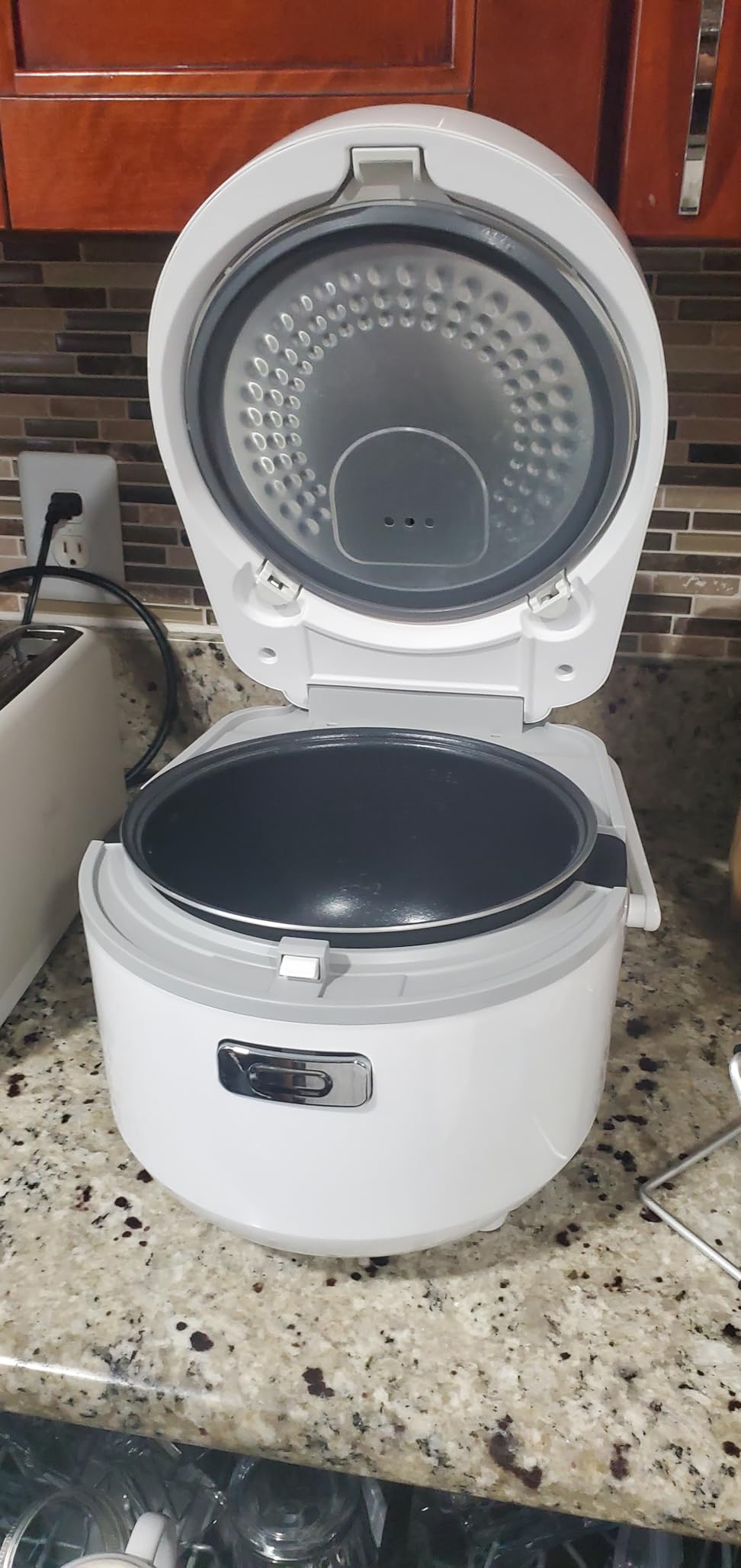 Cuckoo Micom Rice Cooker 10-Cup Uncooked / 20-Cup Cooked with Nonstick Inner Pot, 16 Menu Options, Fuzzy Logic Technology, Auto Clean Mode, LCD Display, White (CR-1020F) customer photo 2