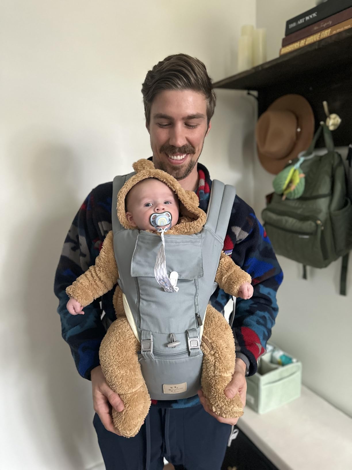 FRUITEAM 6-in-1 Baby Carrier with Waist Stool/Hip Seat for Breastfeeding, One Size Fits All - Adapt to Newborn, Infant & Toddler (Blue) customer photo 2