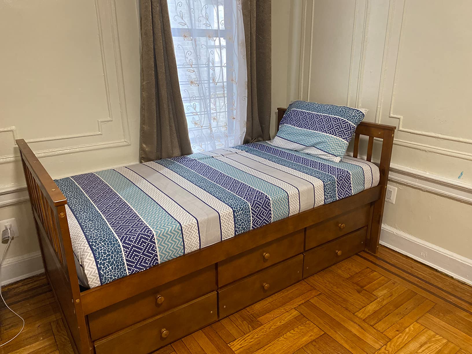 Giantex Twin Captain's Bed with Trundle Bed, Wood Daybed with 3 Storage Drawers, Twin Trundle Bed for Kids Teens Adults Guest Room Bedroom, No Box Spring Needed, Day Bed, Espresso customer photo 1