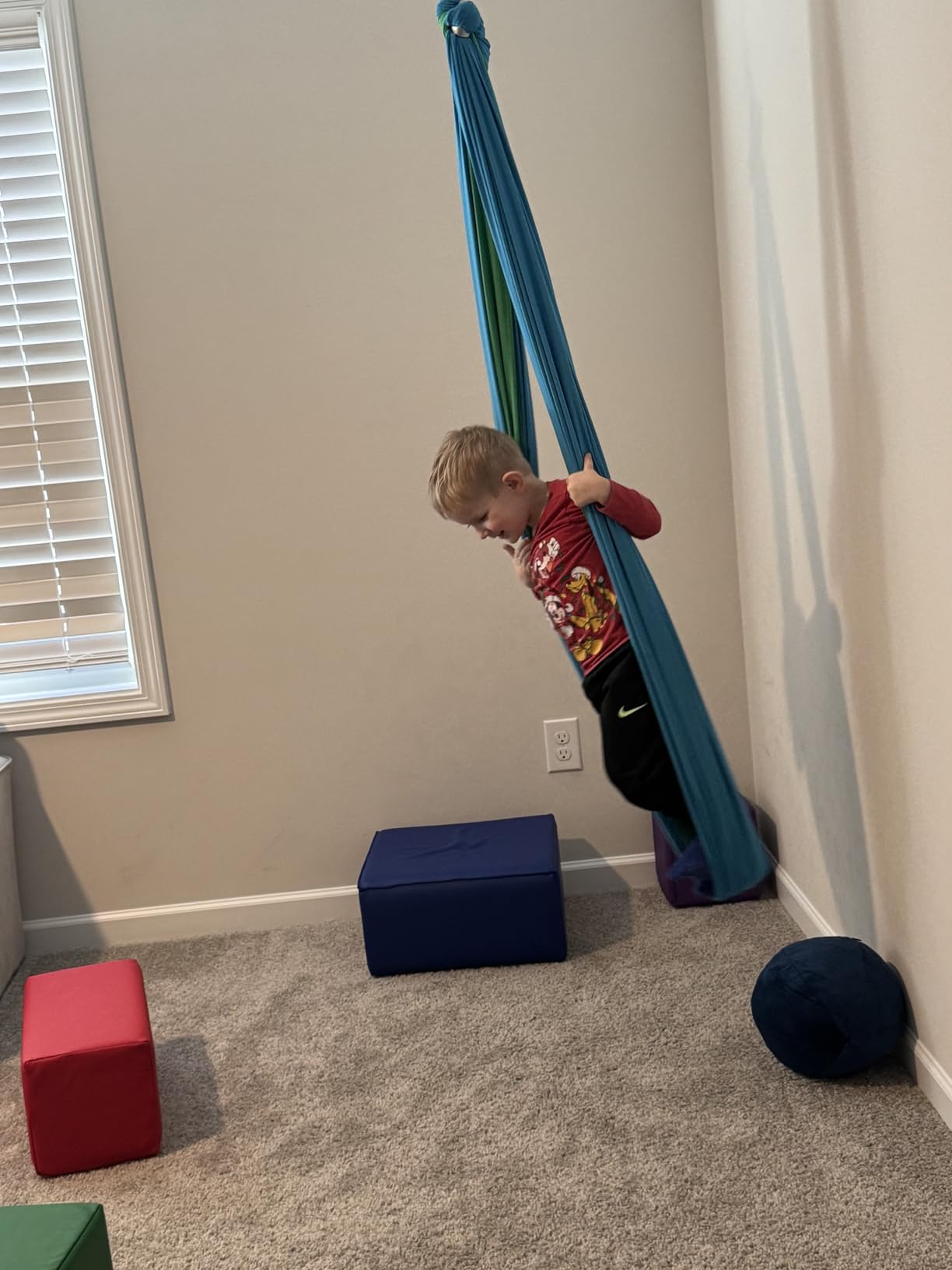 Sensory Swing for Kids Indoor Outdoor - Calming Cocoon Therapy Swing, Holds 300lbs - Hug-Like Sensory Hammock with 360 Degree Swivel Hardware for Autism, ADHD, SPD Support customer photo 1
