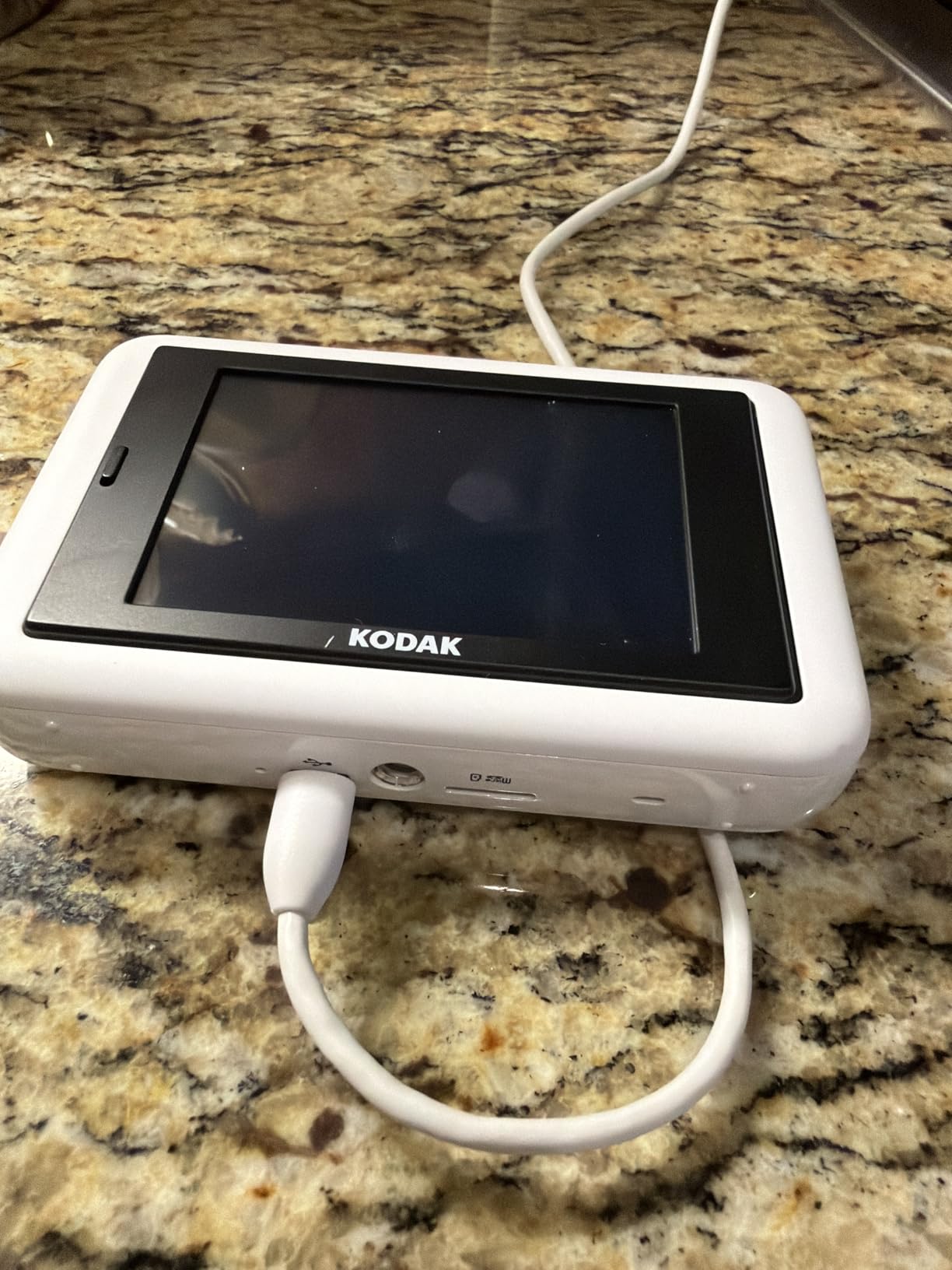 Kodak Step Touch | 13MP Digital Camera & Instant Printer with 3.5 LCD Touchscreen Display, 1080p HD Video - Editing Suite, Bluetooth & Zink Zero Ink Technology | White customer photo 2