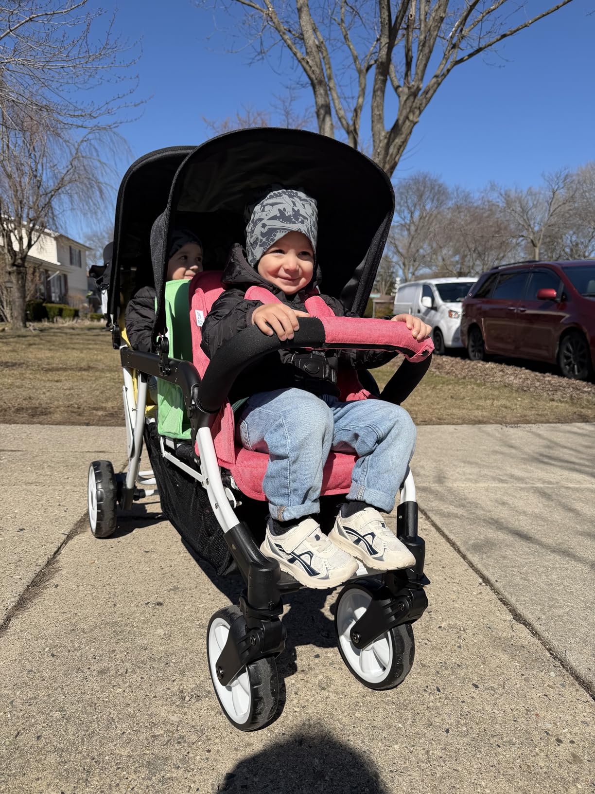 Familidoo H3E 3 Seat Baby Stroller - Tandem Daycare Triple Stroller with 5 Point Safety Harness customer photo 1