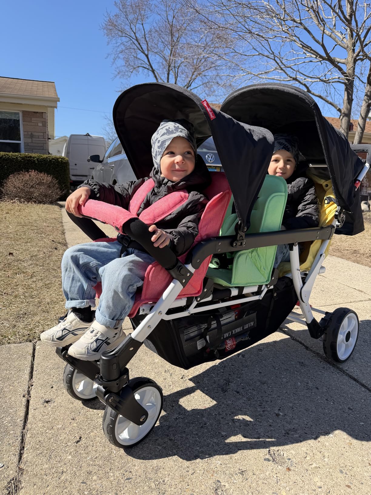 Familidoo H3E 3 Seat Baby Stroller - Tandem Daycare Triple Stroller with 5 Point Safety Harness customer photo 2