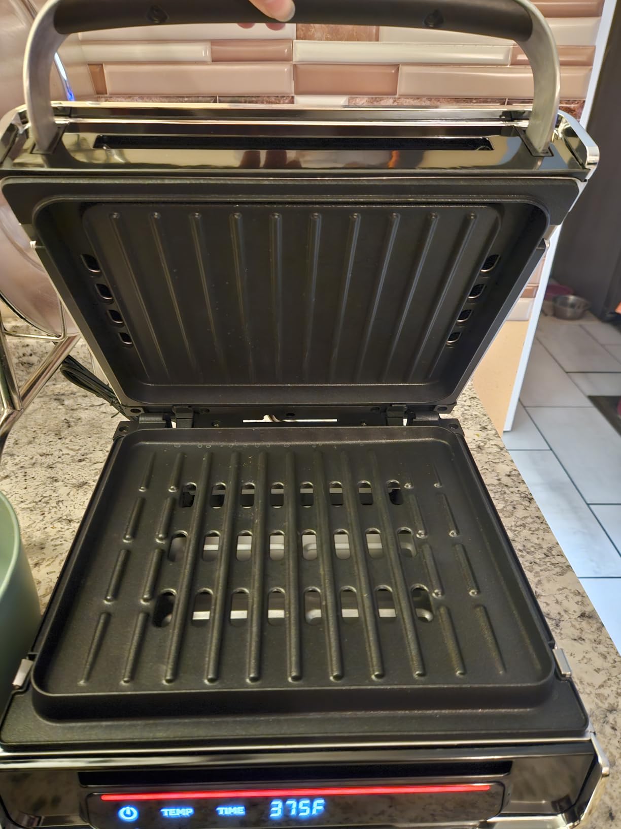 George Foreman Smokeless Digital Smart Select Grill, Family Size (4-6 Servings), Stainless Steel, GRD6090B customer photo 1
