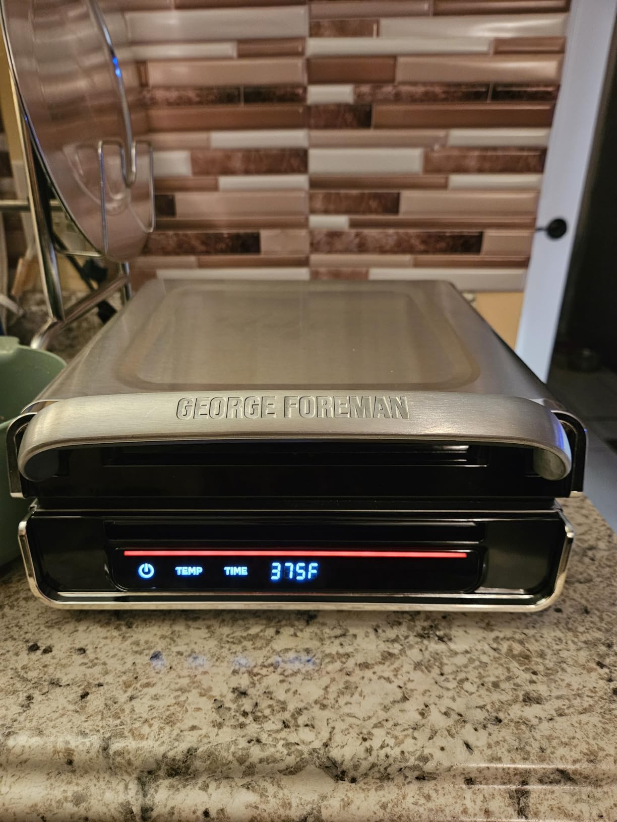 George Foreman Smokeless Digital Smart Select Grill, Family Size (4-6 Servings), Stainless Steel, GRD6090B customer photo 2