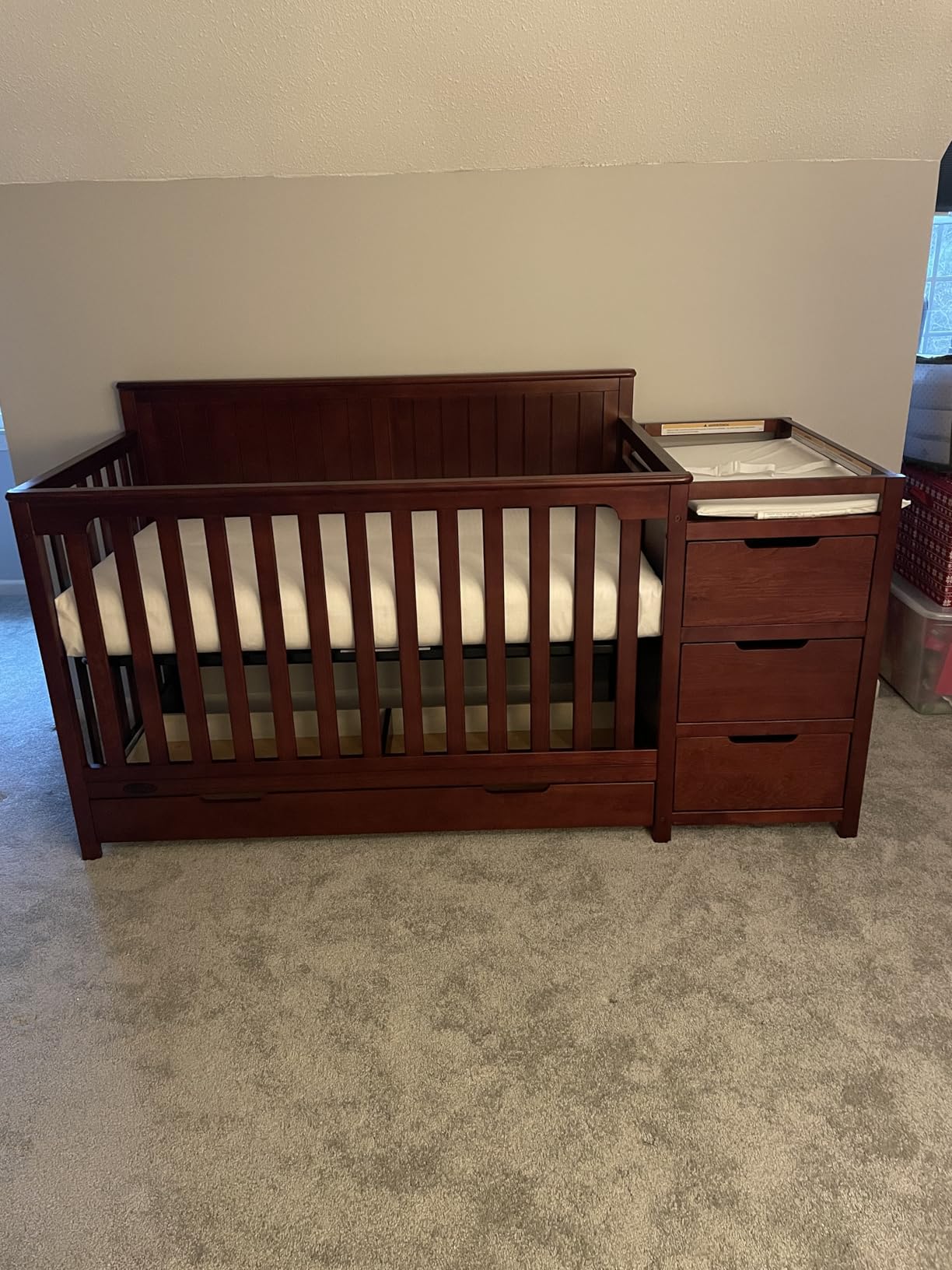 Graco Hadley 5-in-1 Convertible Crib & Changer - GREENGUARD Gold Certified, Fits Standard Crib Mattress, Converts to Toddler Bed and Full Bed, 4 Adjustable Mattress Heights (White) customer photo 2