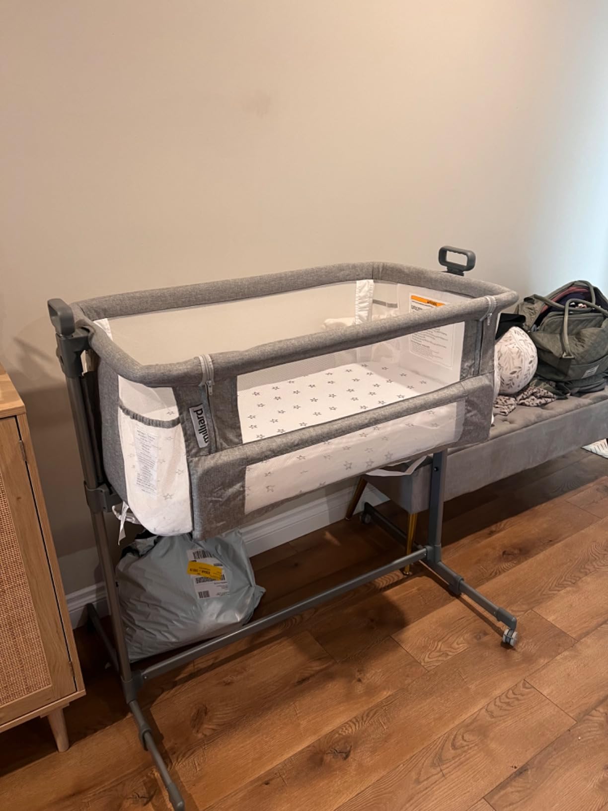 Milliard Baby Bedside Bassinet Sleeper, Bassinet for Newborn with Plush Mattress, Mesh Breathable, Adjustable Side Sleeper Portable Crib for Infant customer photo 2