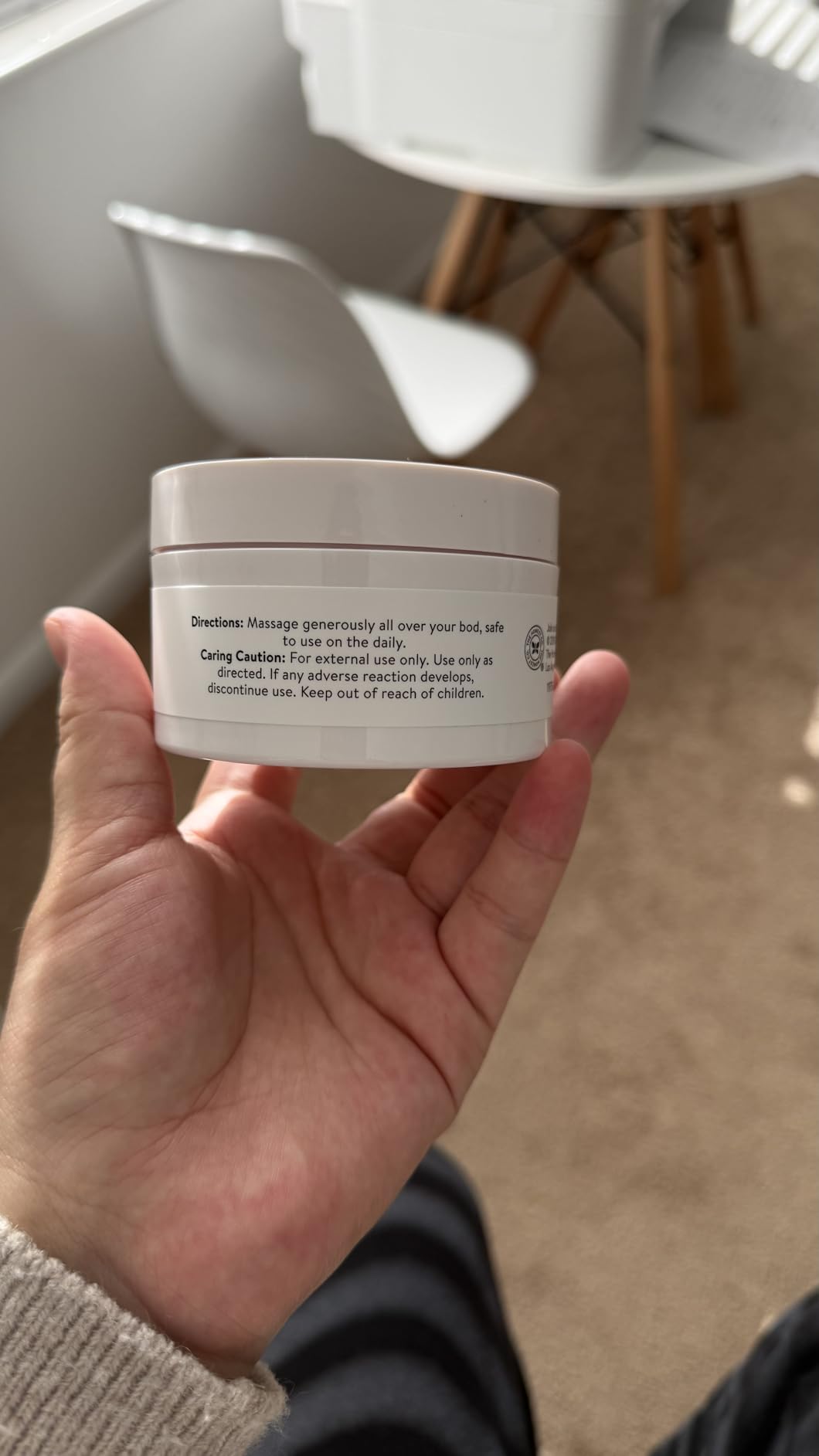 The Honest Company Mama Rock Bump Body Butter Moisturizing Stretch Mark Cream, Shea Avocado Oil, Vitamin E, Hypoallergenic and Dermatologist Tested, 4 oz customer photo 2