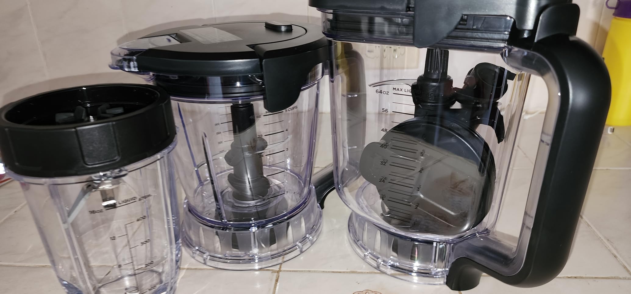 Ninja Blender, Compact Kitchen System, 1200W, 3 Functions for Smoothies, Dough & Frozen Drinks with Auto-IQ, 72-oz. Blender Pitcher, 40-oz. Processor Bowl & 18-oz. Single-Serve Cup, Grey, AMZ493BRN customer photo 1