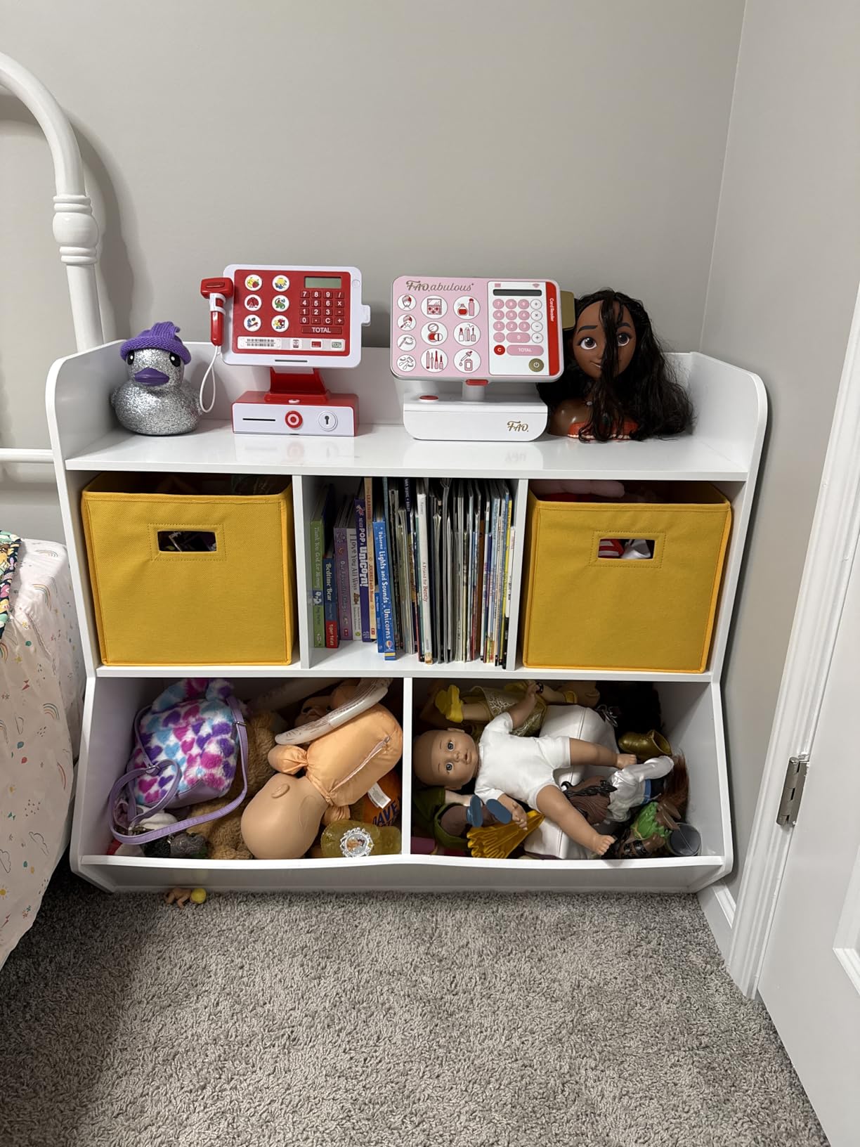 UTEX Toy Storage Organizer with Bookcase, Kid's Multi Shelf Cubby for Books, Toys, Storage Organizer for Boys, Girls Play Room/Bedroom - White customer photo 2