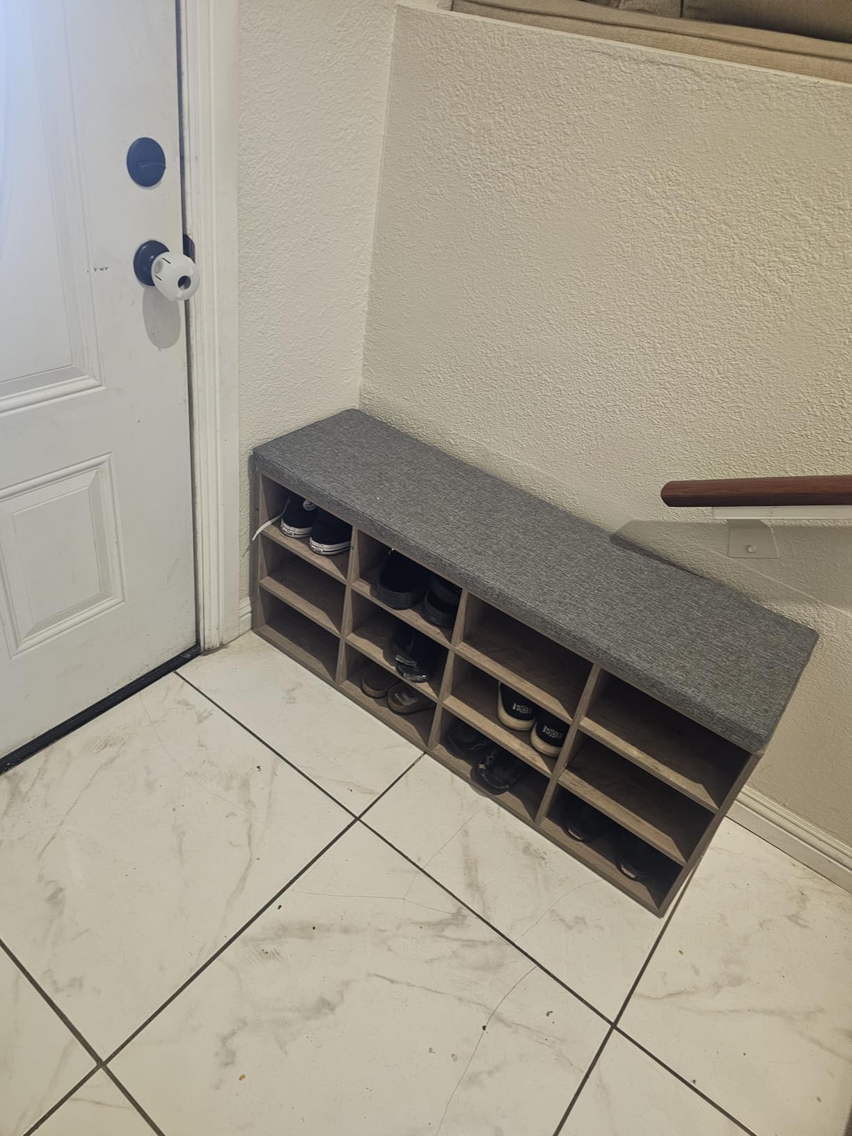 DINZI LVJ Shoe Storage Bench with Cushion, Cubby Shoe Rack with 12 Cubbies, Adjustable Shelves, Multifunctional Shoe Organizer Bench for Entryway, Mudroom, Hallway, Closet and Garage, White customer photo 2