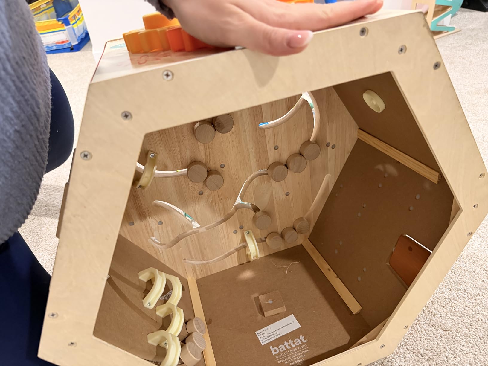 Battat - Wooden Activity Cube - City - Themed Activity Center - Educational Toys - Wooden Toys for Toddlers and Kids - 1 Year + customer photo 2